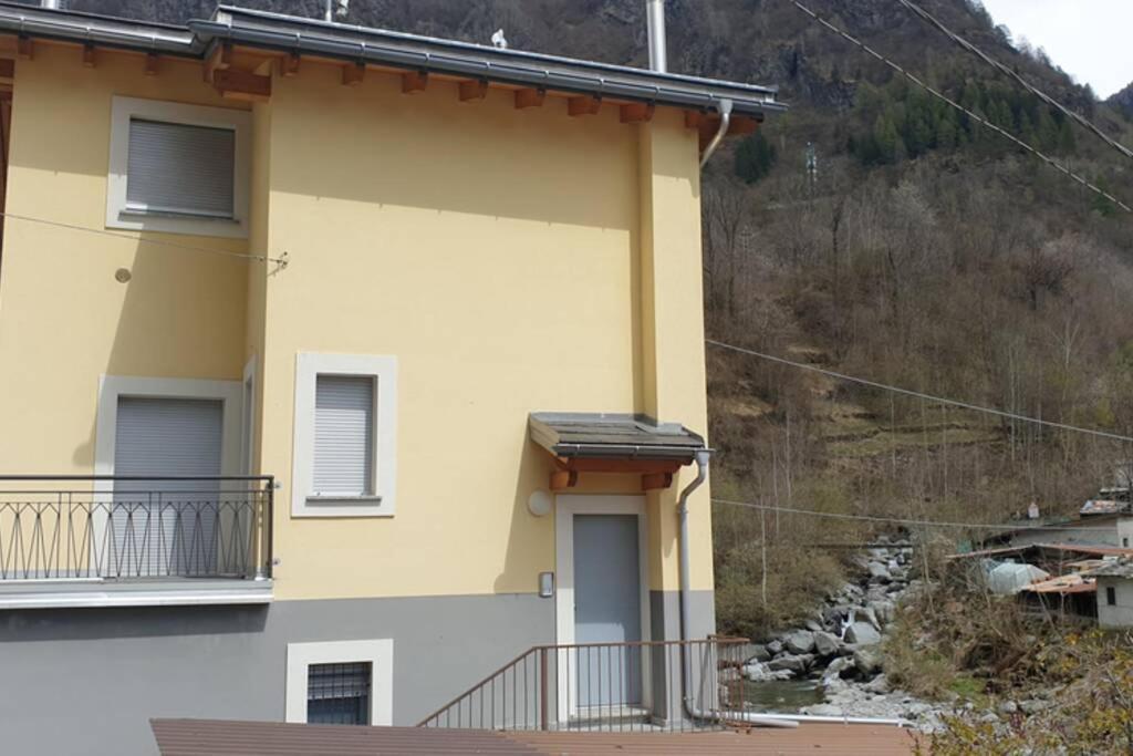 La Finestra Sul Fiume-Graziosa Mansarda.Cir 014O74 Apartment Val Masino Екстериор снимка